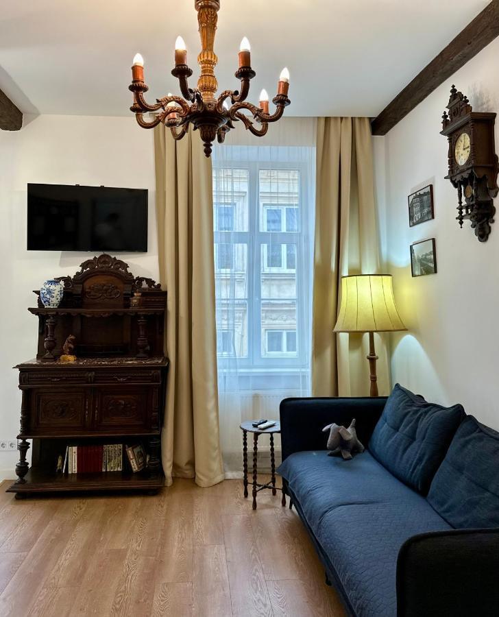 Apartments Galicia Λβιβ Εξωτερικό φωτογραφία