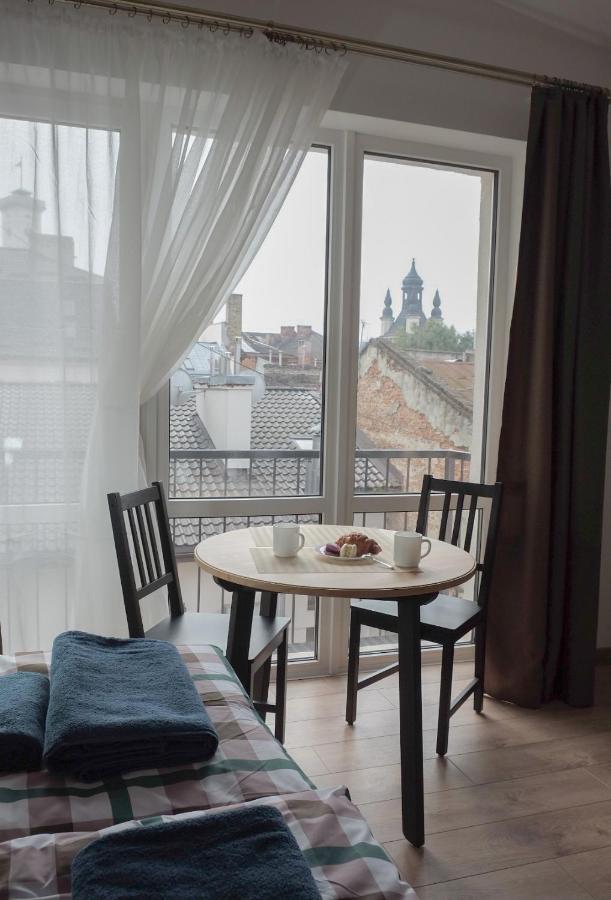 Apartments Galicia Λβιβ Εξωτερικό φωτογραφία